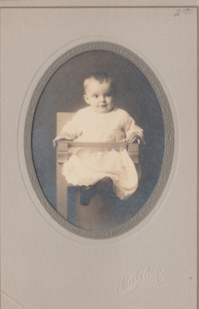 Photo of a baby in a chair, by Miss Libby (McIntyre/Culy Private Collection